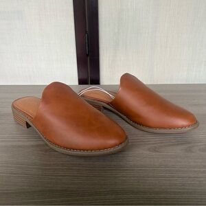 Universal Thread Sable Brown Maura Mules Versatile Slip-On Flats